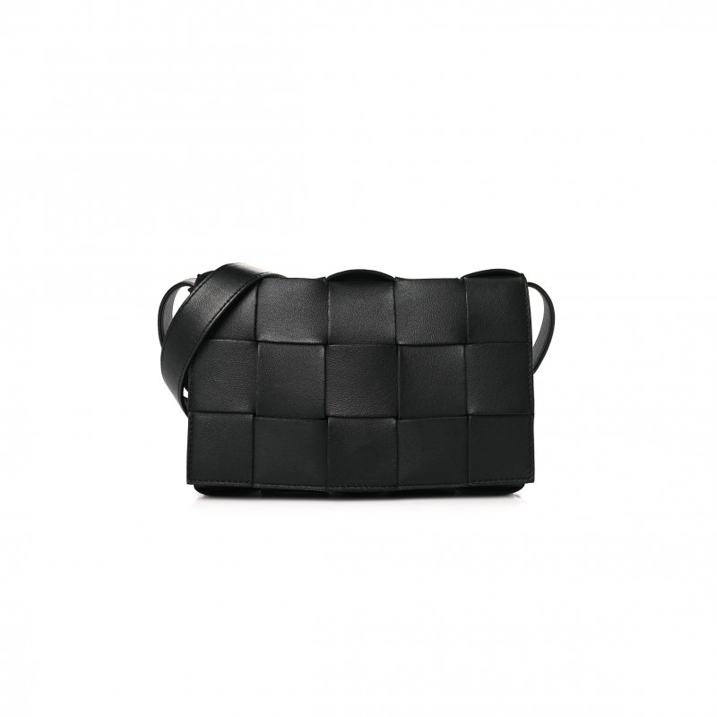 (image for) BOTTEGA VENETA LAMBSKIN MAXI INTRECCIATO CASSETTE CROSSBODY BAG BLACK (19*12*4cm)