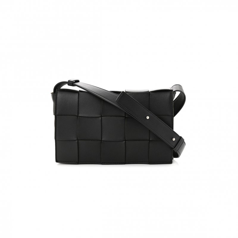 (image for) BOTTEGA VENETA LAMBSKIN MAXI INTRECCIATO CASSETTE CROSSBODY BAG BLACK (23*15*5.5cm)
