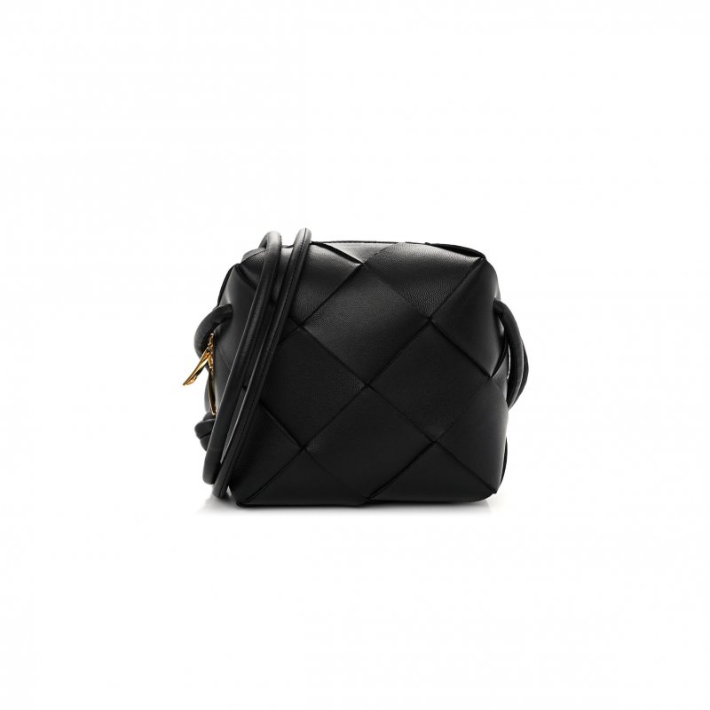 (image for) BOTTEGA VENETA LAMBSKIN MAXI INTRECCIATO MINI CASSETTE CAMERA BAG BLACK (15*14*7cm)