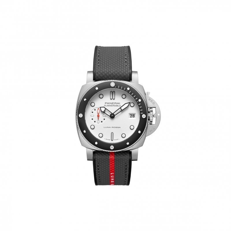 (image for) PANERAI SUBMERSIBLE LUNA ROSSA 42MM PAM01579